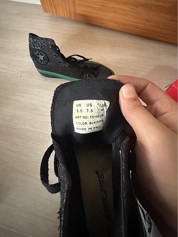37 Beden Converse