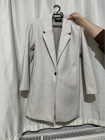 Pull bear kaban bir kez giyilmiştir sadece