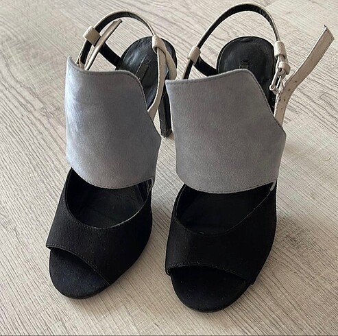 Zara topuklu ayakkabı