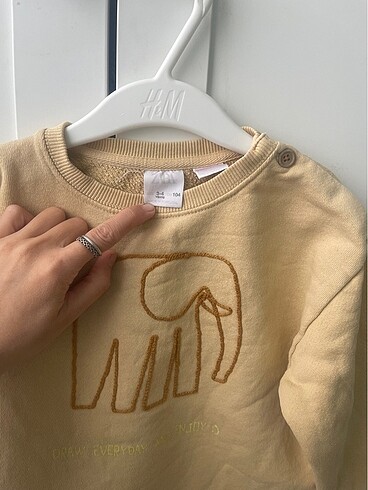 4 Yaş Beden sarı Renk Zara sweatshirt