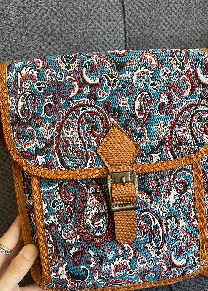 Askılı çanta - Görsel 2