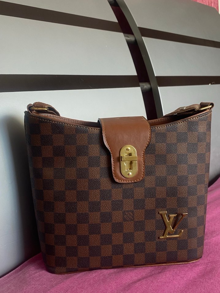 Kahverengi Deri Kemerli Kadın Çanta - Görsel 2