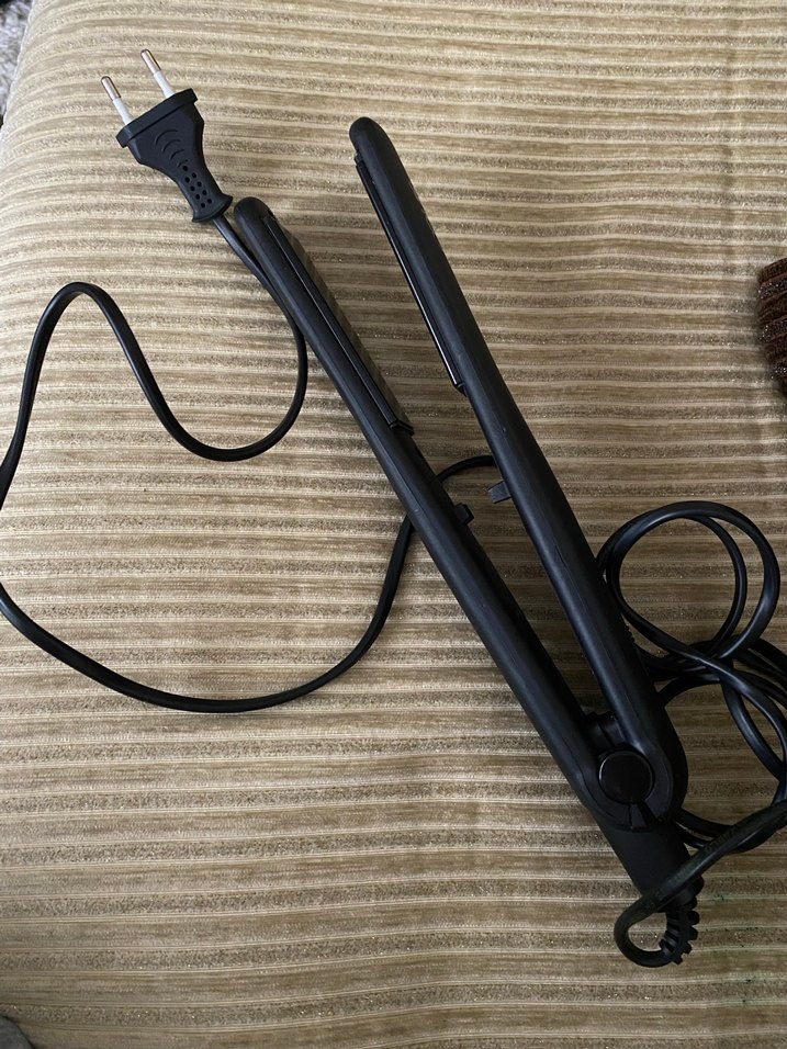 Sinbo Siyah Saç Düzleştirici - Görsel 2