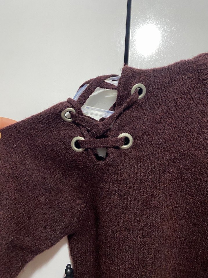 Omuz Detaylı Kahverengi Balıkçı Yaka Örgü Kadın Kazak - Görsel 5