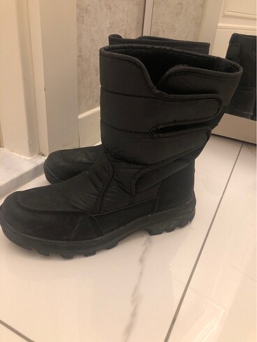 İçi kürklü kar botu unisex ürün
