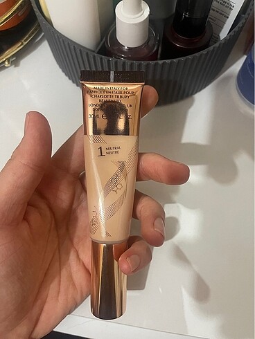  Beden Renk Charlotte Tilbury