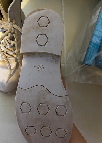 Bej Stiletto Topuklu Kadın Botları - Görsel 5