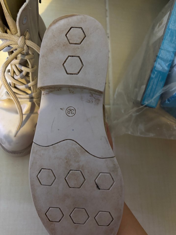 Bej Stiletto Topuklu Kadın Botları - Görsel 5