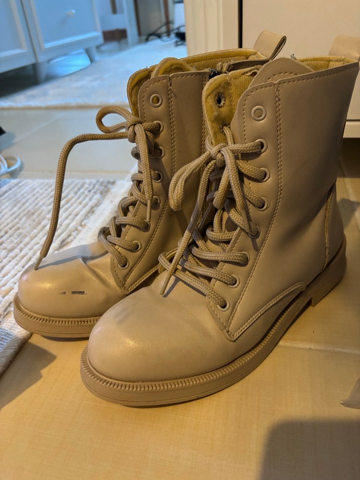 Bej Stiletto Topuklu Kadın Botları - Görsel 2