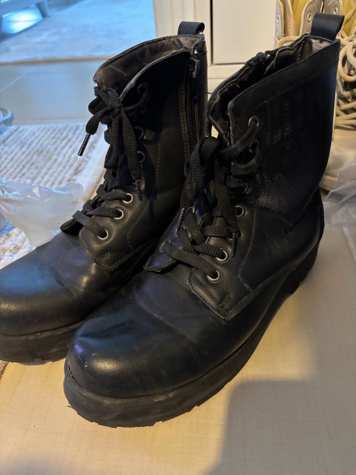 Siyah Deri Goth Stiletto Topuklu Bot - Görsel 2