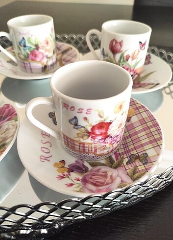 Şık kahve fincan takımı - Görsel 4