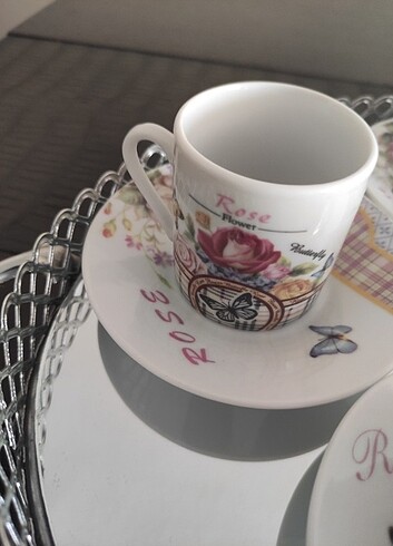 Şık kahve fincan takımı - Görsel 6