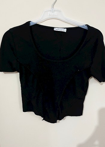 Defacto Siyah V Yaka Kısa Crop Top