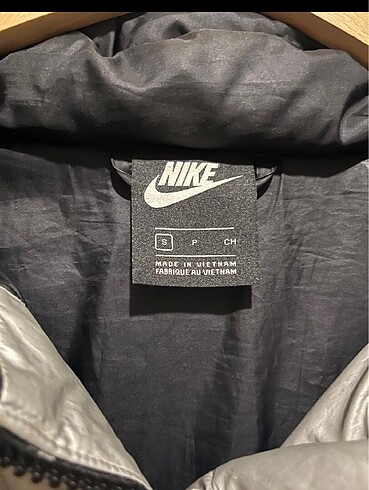 s Beden Nike orijinal mont