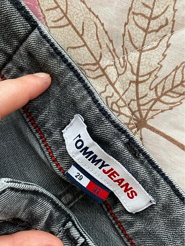 29 Beden Tommy skinny jean