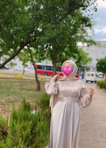 38 Beden Bej Kadın Tesettür Abiye