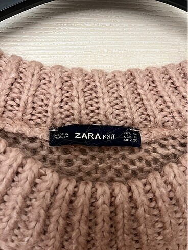 Zara Pembe Kazak