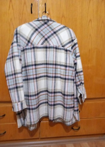 Düğmeli Bej Ekose Kadın Gömlek - Görsel 2