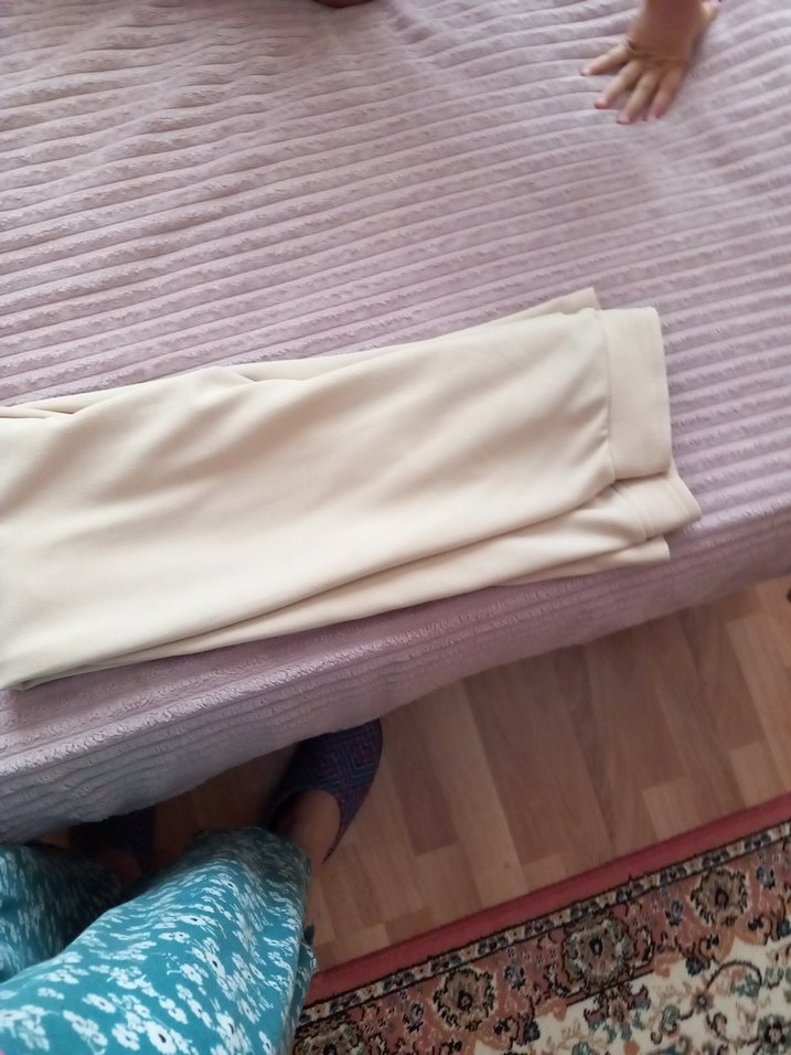 Düğmeli Bej Midi Kumaş Kadın Pantolon - Görsel 2