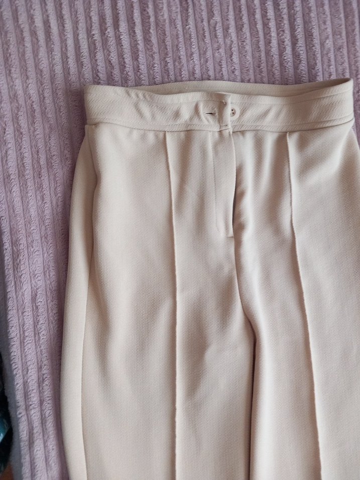 Düğmeli Bej Midi Kumaş Kadın Pantolon - Görsel 4