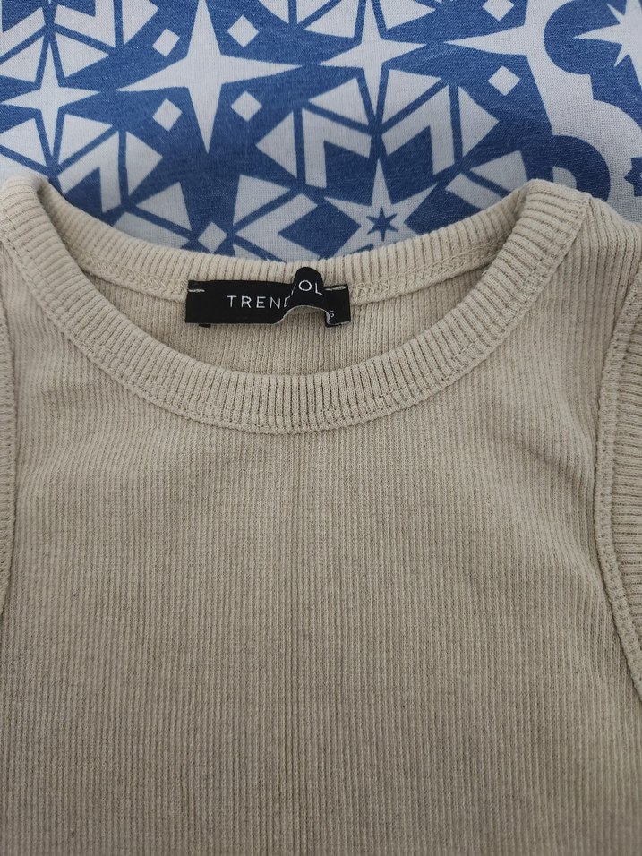 Bej Pamuklu Kolsuz Kadın Atlet - Görsel 2