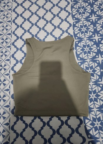 Haki Kadın Kolsuz Crop Top - Görsel 3