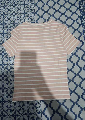 Pembe Çizgili Kısa Kollu Kadın Tişört - Görsel 3