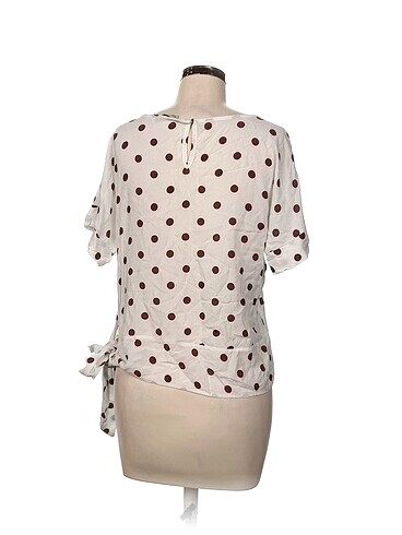 s Beden LC Waikiki Bluz %70 İndirimli.