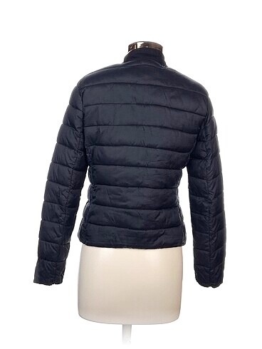 Bershka Mont %70 İndirimli. - Görsel 3