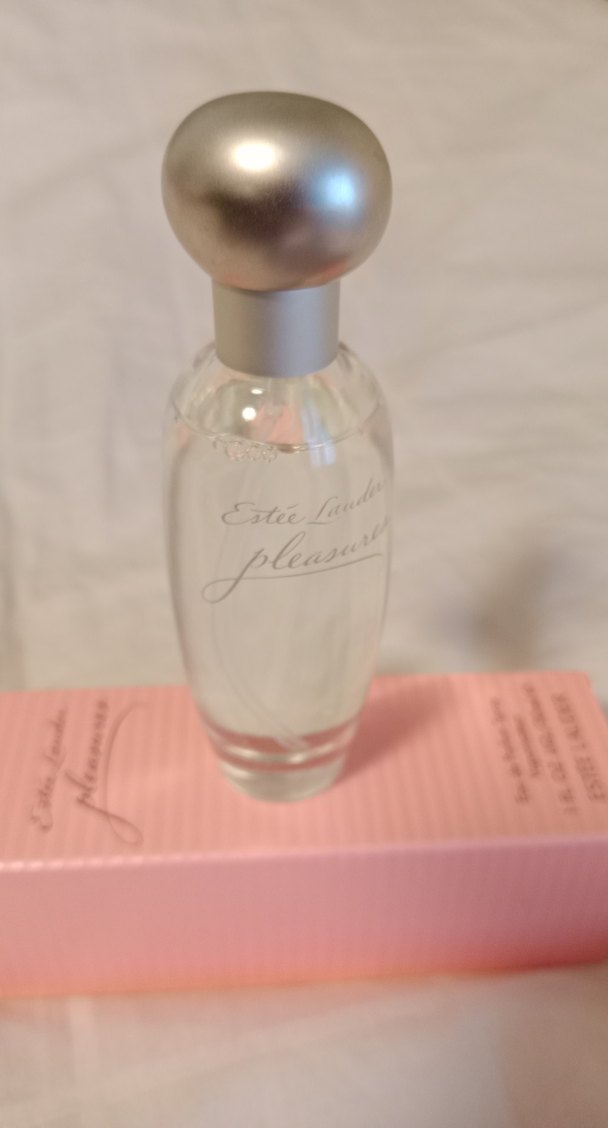 Estee Lauder Pleasures Kadın Parfümü 30 ml - Görsel 2