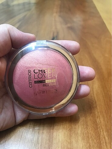 Catrice Cheek Lover Blush 010 Blooming Hibiscus