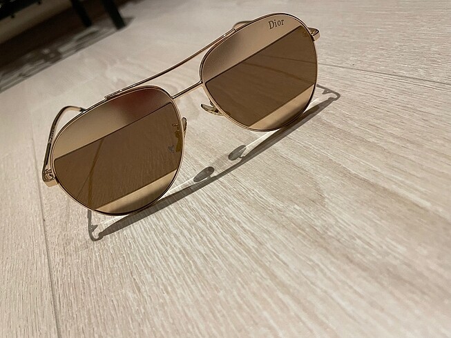 Christian Dior aynalı güneş gözlüğü