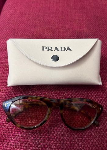 Prada Kaplumbaga Desenli Sik Gunes Gozlugu