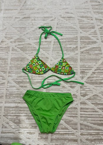 Yeşil Renkli Mini Kareli kiz Bikini Takımı 3 lu - Görsel 2