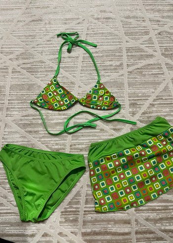 Yeşil Renkli Mini Kareli kiz Bikini Takımı 3 lu - Görsel 3