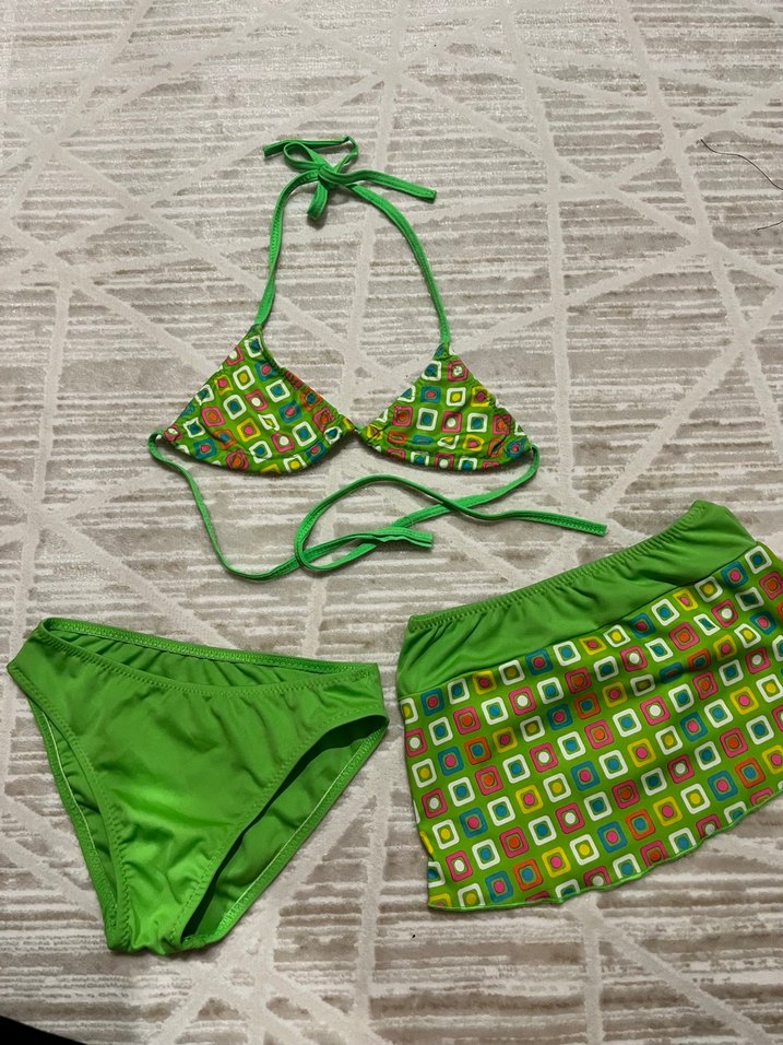Yeşil Renkli Mini Kareli kiz Bikini Takımı 3 lu - Görsel 3