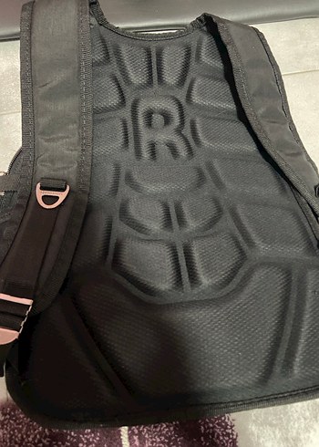 Siyah Fermuarlı Kadın Sırt Çantası - Görsel 3