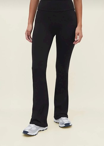 Bershka siyah ispanyol paça tayt - Görsel 2