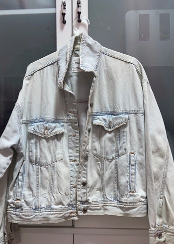Pull and Bear Kadın Denim Ceket