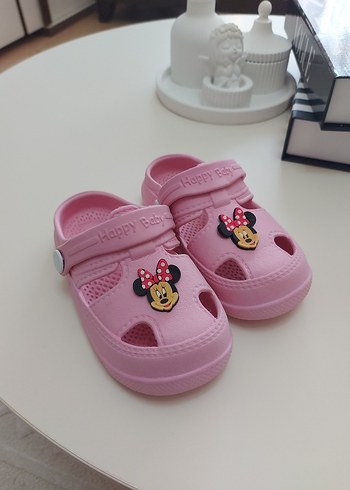 Kız Çocuk Pembe Minnie Mouse Terlik