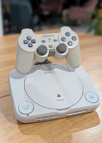 PlayStation One - Ps one için Stand