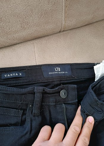 Siyah  Kadın Kot Pantolon - Görsel 4