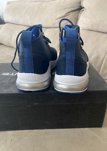 Lacivert Bağcıklı Basketbol Ayakkabısı - Görsel 6