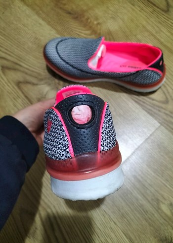 Örgü Detaylı Pembe Kadın Dolgu Topuk Spor Ayakkabı - Görsel 4