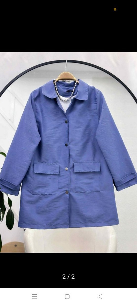 Mavi Düğmeli Kadın Kısa Trençkot - Görsel 2