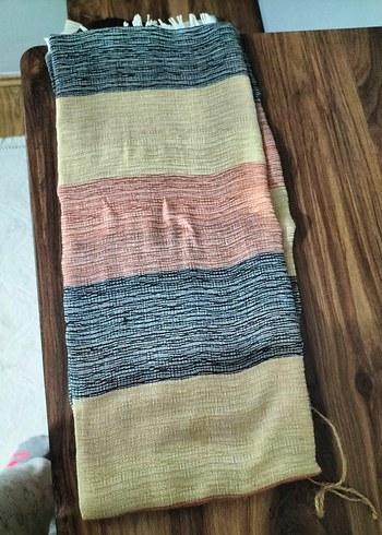 Püsküllü Bohem Tarzı Kadın Şal - Görsel 3