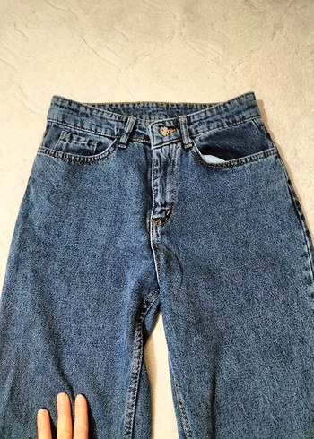 Kadın Mavi Rahat Kesim Midi Kot Pantolon - Görsel 4