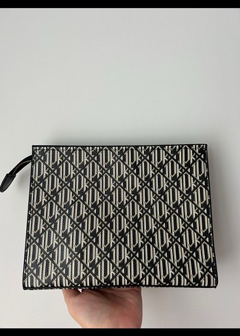 Parisian Desenli Siyah Fermuarlı Kadın Clutch