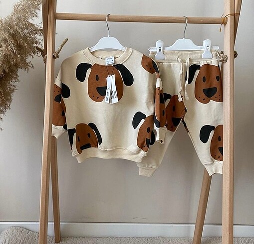 Zara Zara köpekli Takım