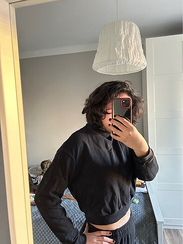 H&M crop sweat